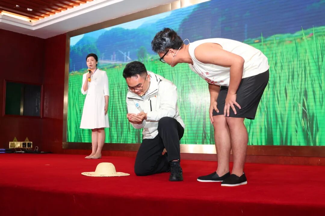 瓮福紫金在第十四届全国品牌故事大赛中多点开花——《黔山里的保供人日记》荣获贵州省赛演讲赛道特等奖