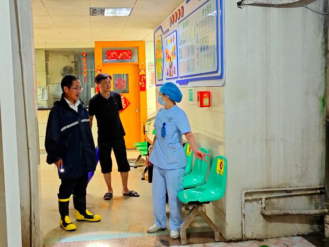 “闻”风而动！中山市卫生健康系统全力以赴抗击台风“苏拉”