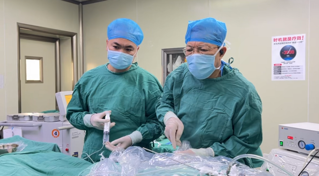 十年忽视“安静型”肾结石 男子双肾被结石填满