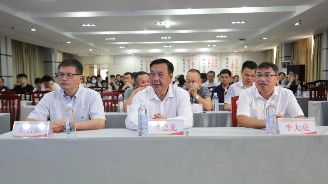 三地齐聚共探前沿，赋能泌尿诊疗新发展——贺州市泌尿外科学术年会暨新技术学习班在贺州广济医院成功举办