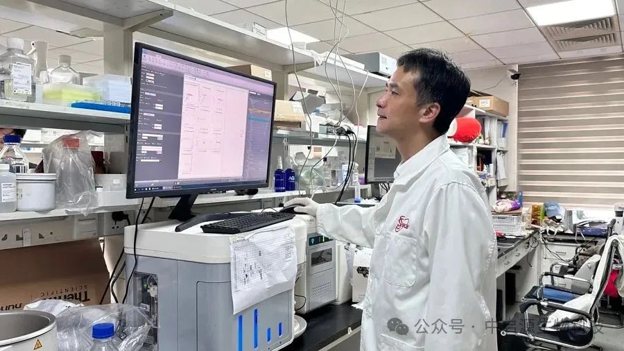 行业动态丨解放日报：研究T细胞免疫疗法20年，他为红斑狼疮、硬皮病等患者带来希望