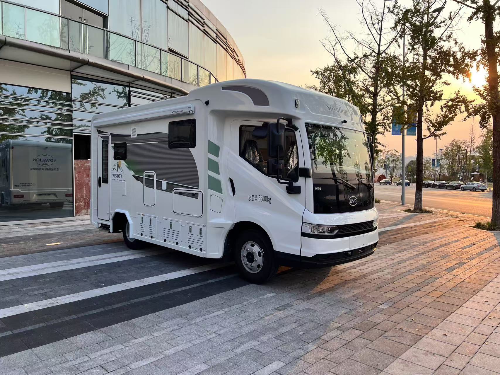 诺沃伦-比亚迪B+前横床