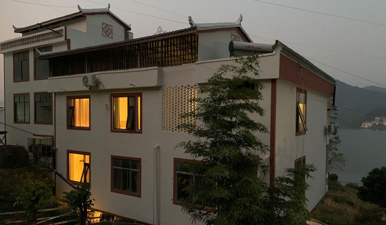 村语村宿双全小院