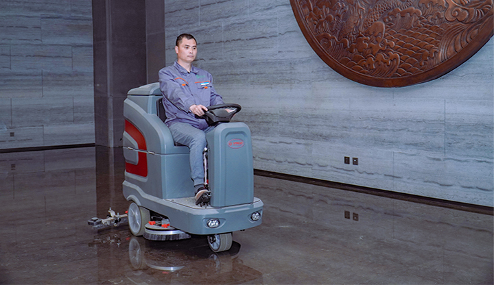 保洁服务
点击查看