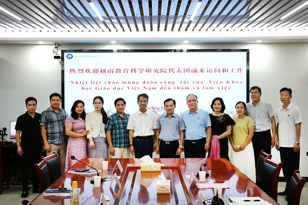 深化中越职教合作 推动产教融合——“一带一路”产教联合体及越南职教专家代表团访问广西工商技师学院